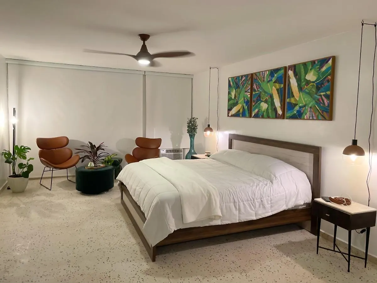 Villa Jungla Del Mar - Oceanfront City Apartment San Juan
