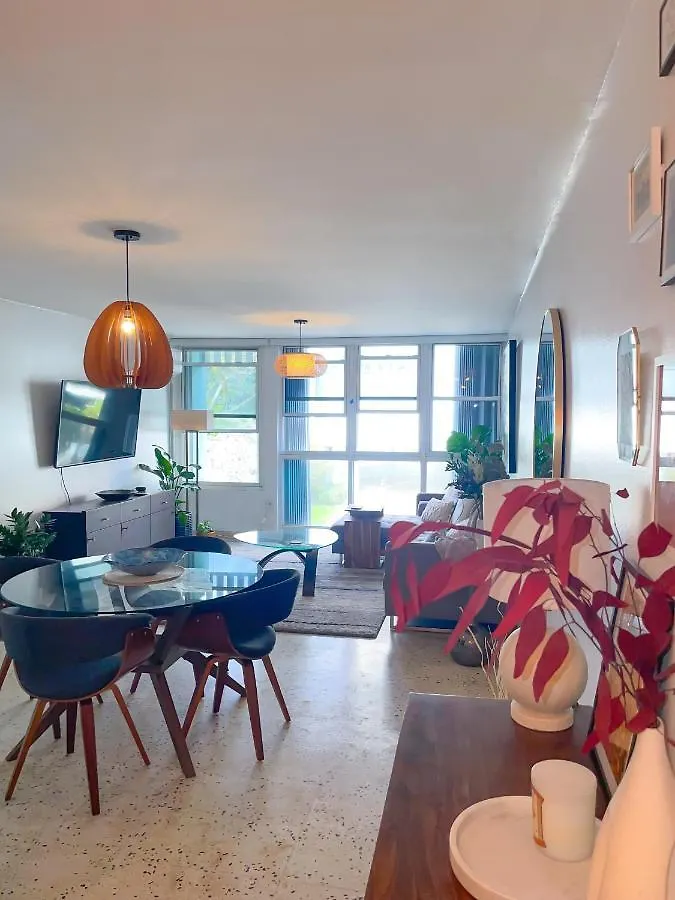 Villa Jungla Del Mar - Oceanfront City Apartment San Juan Puerto Rico